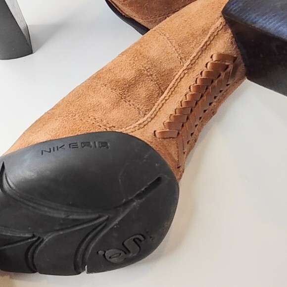 Cole Haan G Series Nike Air Lt Brown Suede Mules - Picture 6 of 6